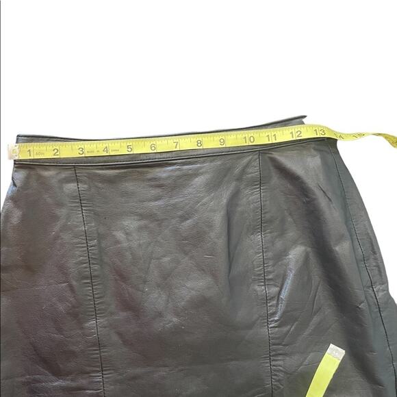 Vintage Don’t Stop Genuine Black Leather Mini Skirt size small - Picture 12 of 12